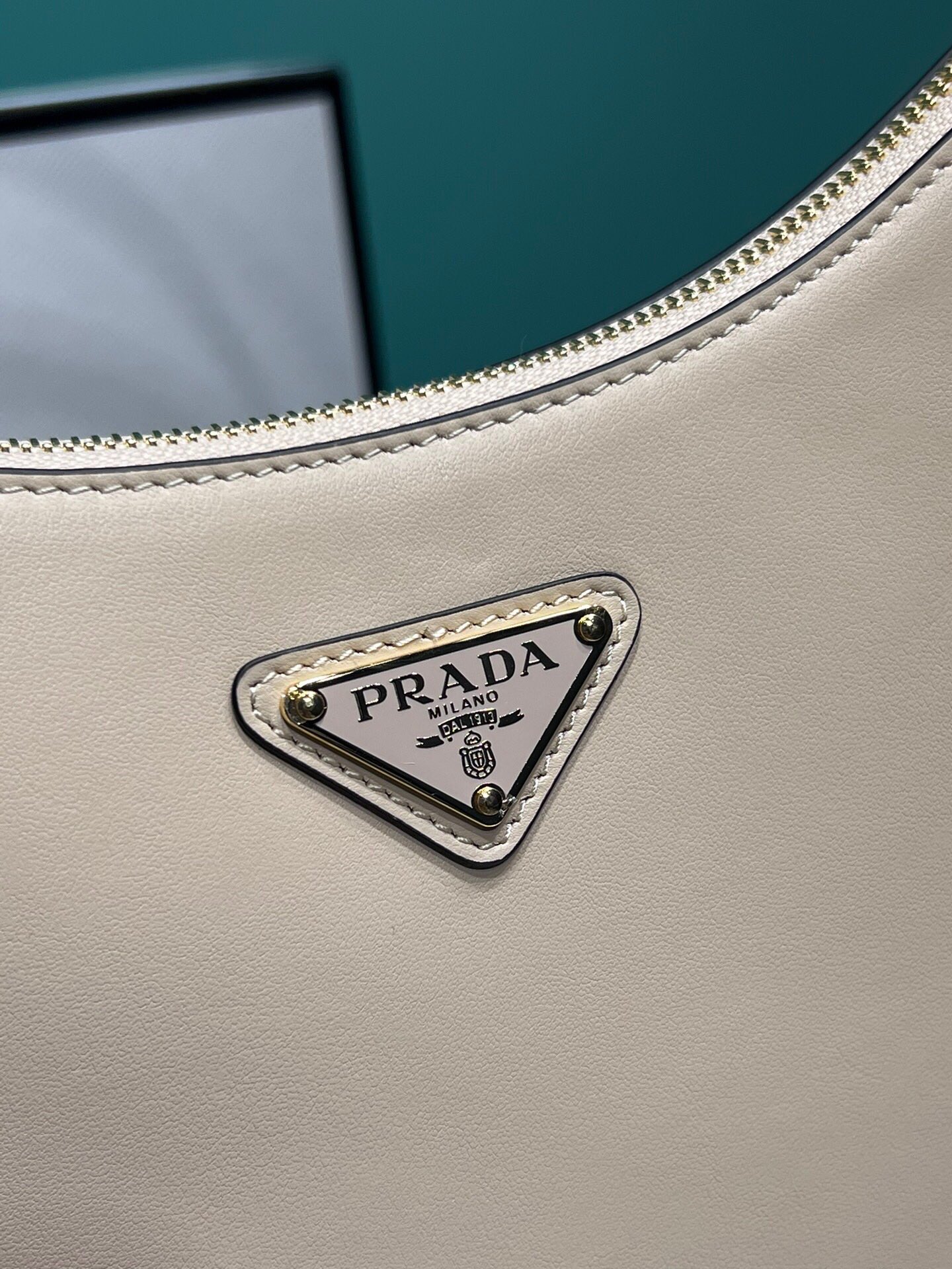 Prada Arque Leather Shoulder Bag Handbag Vanilla Powder 1BC194